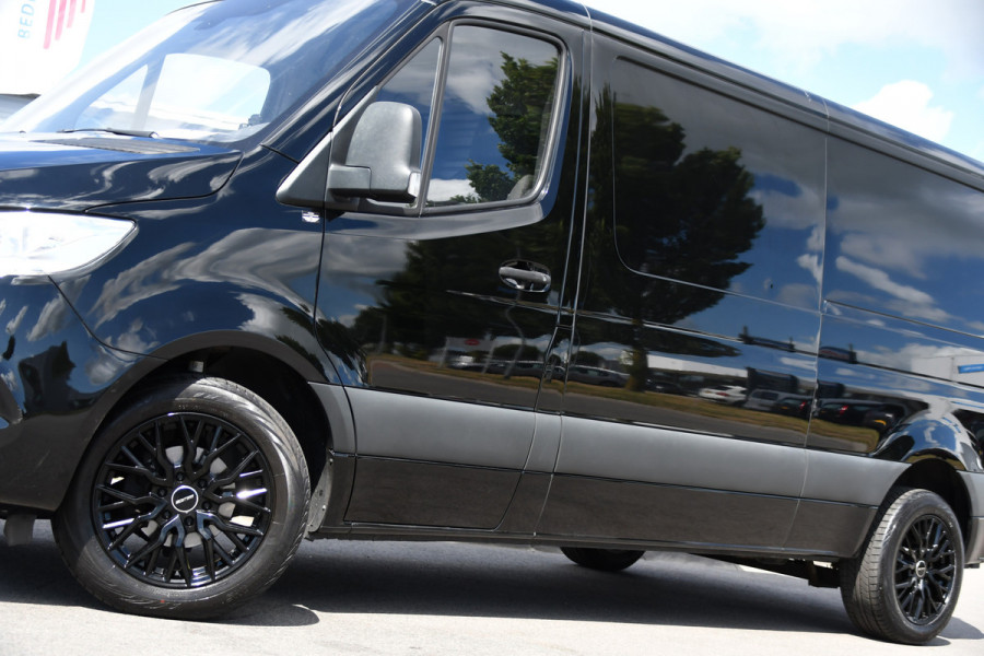 Mercedes-Benz Sprinter 314 2.2 CDI L2H1 Black Edition Camera, Cruise, Carplay, Multimedia, Airco, Trekhaak, 143pk, Automaat, Uniek!
