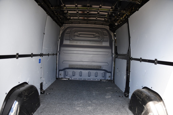 Mercedes-Benz Sprinter 314 2.2 CDI L2H1 Black Edition Camera, Cruise, Carplay, Multimedia, Airco, Trekhaak, 143pk, Automaat, Uniek!