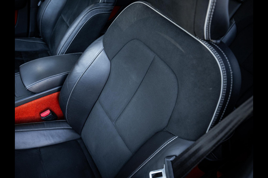 Volvo XC40 2.0 T5 AWD R-Design Intro Edition - Pano l H/Kardon l Memory l Camera