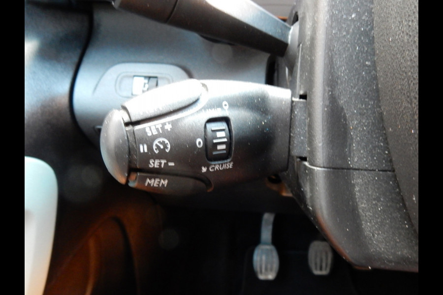 Citroën Berlingo 1.2 PureTech*NAVI*CR CONTR*1e EIG*NW RIEM*