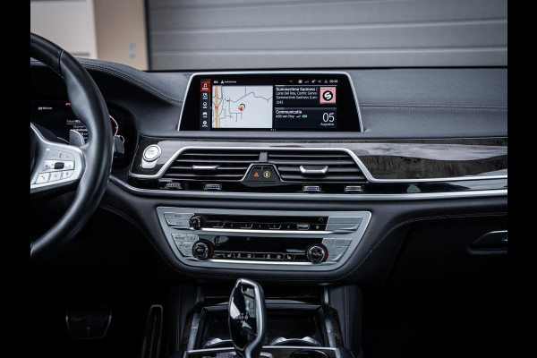 BMW 7 Serie 745e High Executive - M-Sport l Dravit Grau l Pano l HUD l Luchtvering