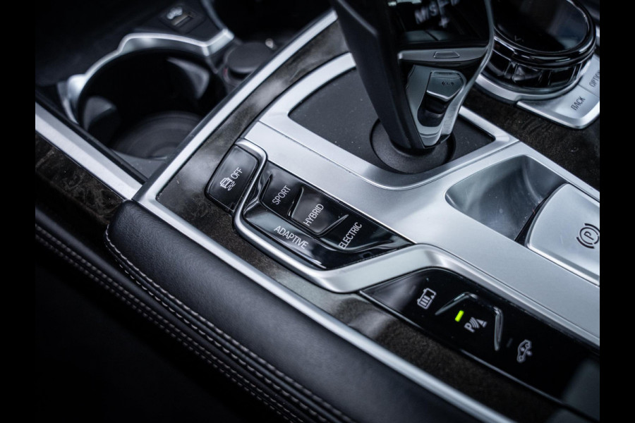 BMW 7 Serie 745e High Executive - M-Sport l Dravit Grau l Pano l HUD l Luchtvering