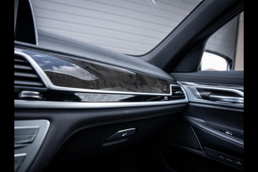 BMW 7 Serie 745e High Executive - M-Sport l Dravit Grau l Pano l HUD l Luchtvering