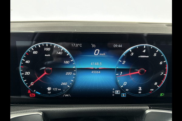 Mercedes-Benz Glb AMG Business Solution Pano-dak/Dodehoek/Carplay/19'LMV