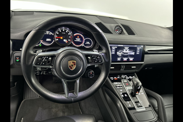 Porsche Cayenne 3.0 Pano-dak/Sport Chrono/Trekhaak/Luchtvering/PDLS-LED
