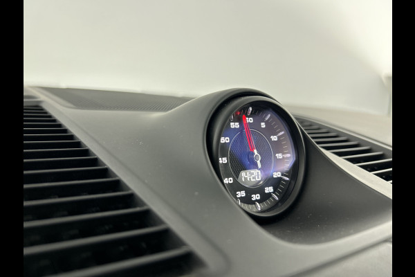 Porsche Cayenne 3.0 Pano-dak/Sport Chrono/Trekhaak/Luchtvering/PDLS-LED