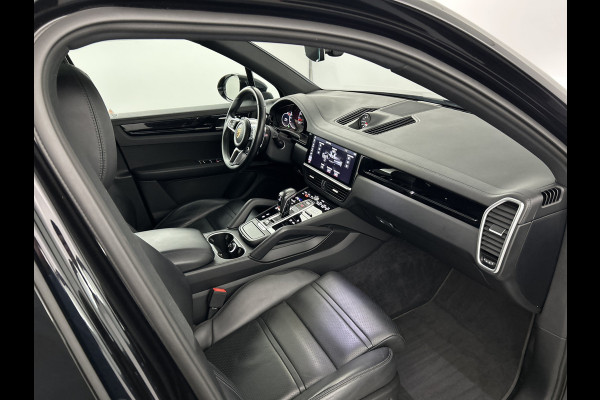 Porsche Cayenne 3.0 Pano-dak/Sport Chrono/Trekhaak/Luchtvering/PDLS-LED