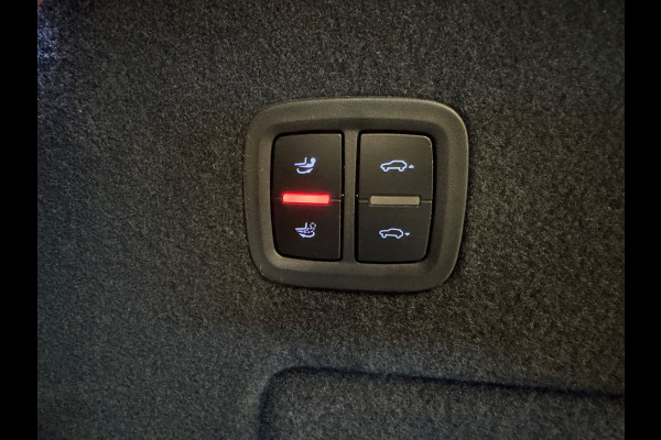 Porsche Cayenne 3.0 Pano-dak/Sport Chrono/Trekhaak/Luchtvering/PDLS-LED