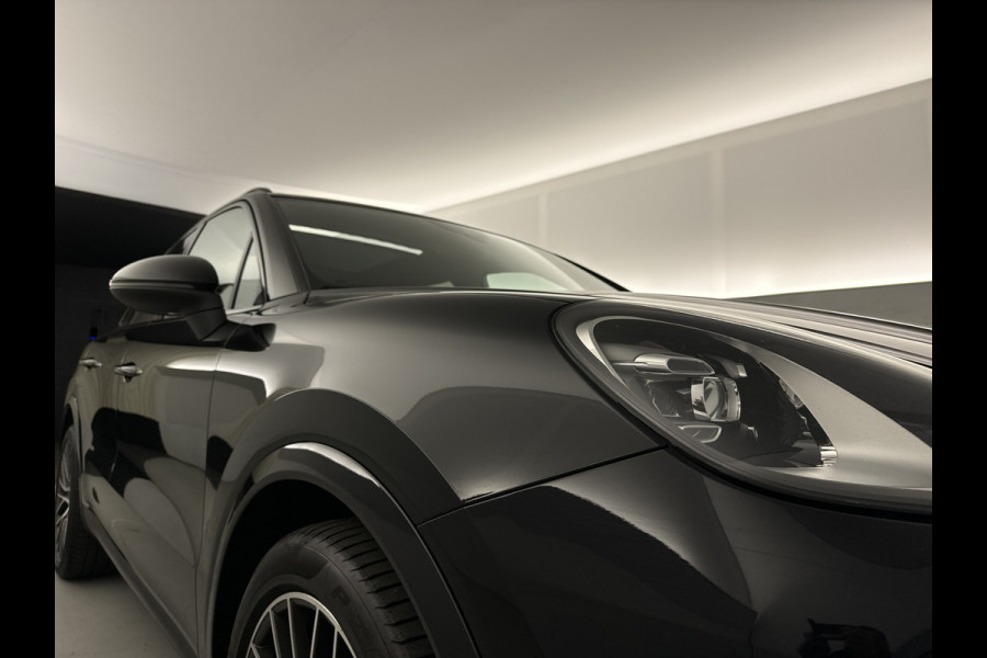 Porsche Cayenne 3.0 Pano-dak/Sport Chrono/Trekhaak/Luchtvering/PDLS-LED
