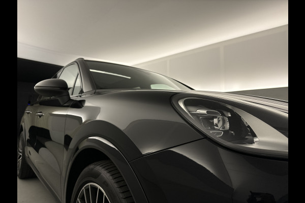Porsche Cayenne 3.0 Pano-dak/Sport Chrono/Trekhaak/Luchtvering/PDLS-LED