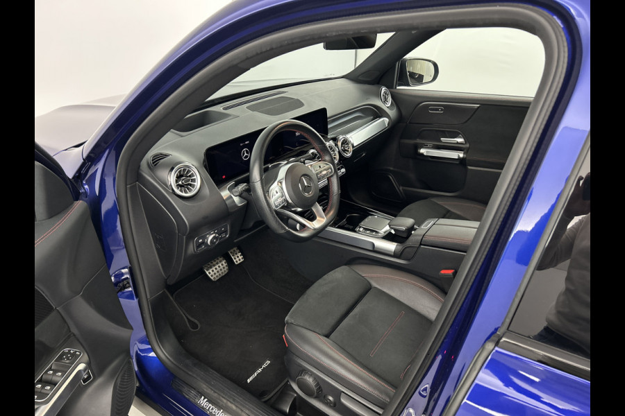 Mercedes-Benz Glb 180 AMG Line 7p. Pano | 360cam | Head-up | Night pakket