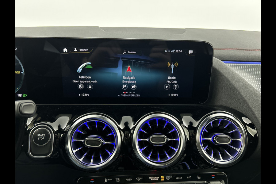 Mercedes-Benz EQA 250 AMG 67kWh 97%SOH Night Pano-dak/Adapt.Cruise 18'LMV