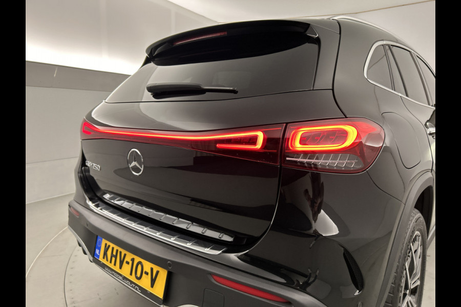 Mercedes-Benz EQA 250 AMG 67kWh 97%SOH Night Pano-dak/Adapt.Cruise 18'LMV