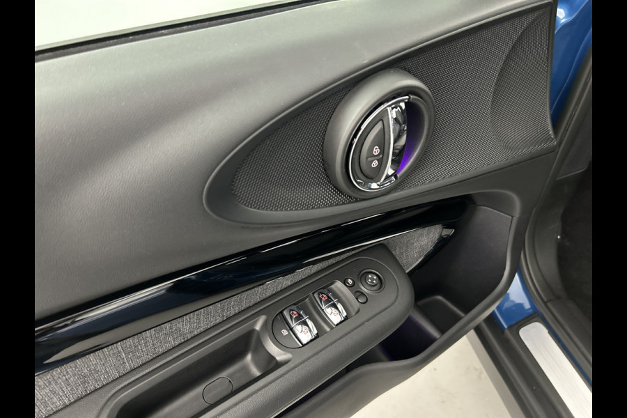 MINI Clubman 1.5 Classic Half-Leder/Sportstoelen/Climate/Carplay/17'LMV