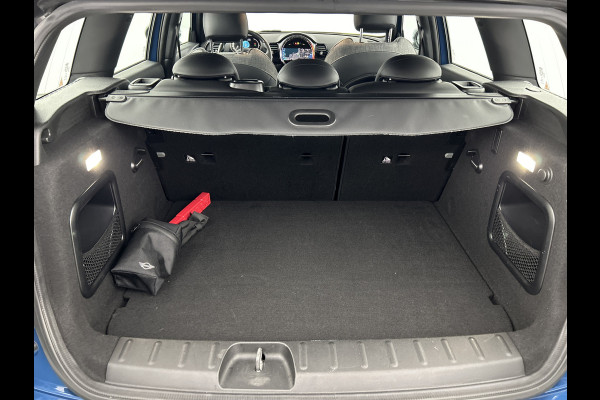 MINI Clubman 1.5 Classic Half-Leder/Sportstoelen/Climate/Carplay/17'LMV