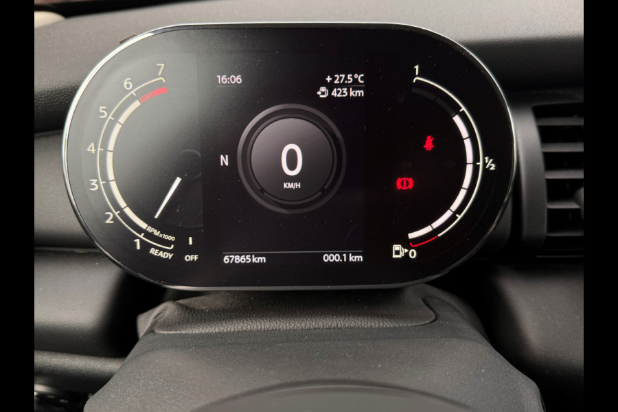 MINI 3-deurs 1.5 Essential Facelift Digi.Dash/Carplay/Navi/Keyless entry/Park.sens