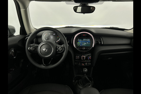 MINI 3-deurs 1.5 Essential Facelift Digi.Dash/Carplay/Navi/Keyless entry/Park.sens