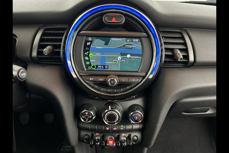 MINI 3-deurs 1.5 Essential Facelift Digi.Dash/Carplay/Navi/Keyless entry/Park.sens