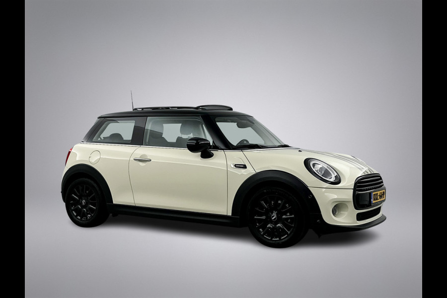 MINI Cooper 1.5 136 PK Aut. Heddon Street Ed. Pano-dak/Sportstoelen/Carplay
