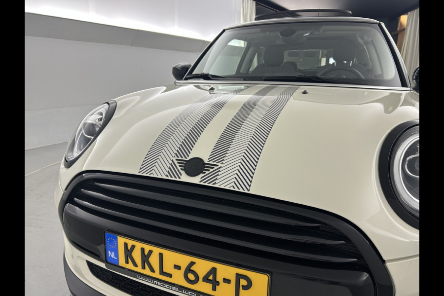 MINI Cooper 1.5 136 PK Aut. Heddon Street Ed. Pano-dak/Sportstoelen/Carplay