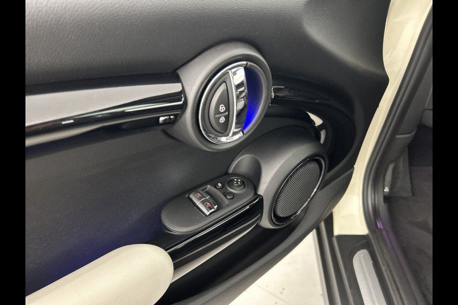 MINI Cooper 1.5 136 PK Aut. Heddon Street Ed. Pano-dak/Sportstoelen/Carplay