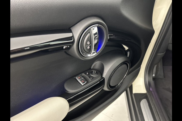 MINI Cooper 1.5 136 PK Aut. Heddon Street Ed. Pano-dak/Sportstoelen/Carplay