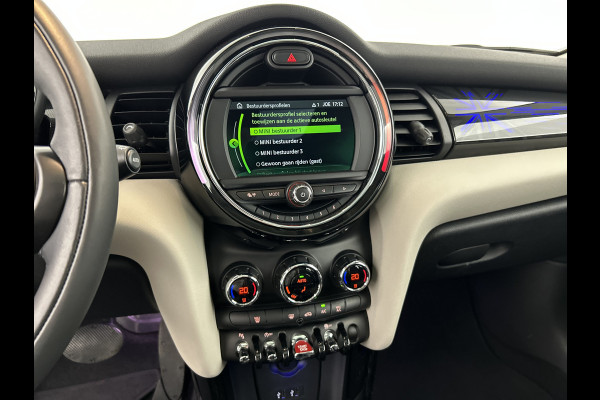 MINI Cooper 1.5 136 PK Aut. Heddon Street Ed. Pano-dak/Sportstoelen/Carplay