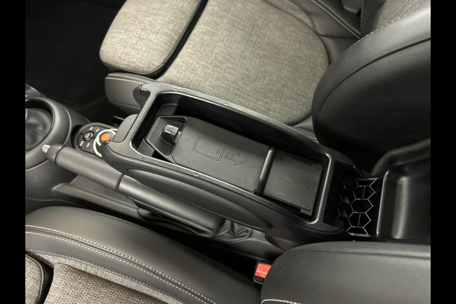 MINI Cooper 1.5 136 PK Aut. Heddon Street Ed. Pano-dak/Sportstoelen/Carplay