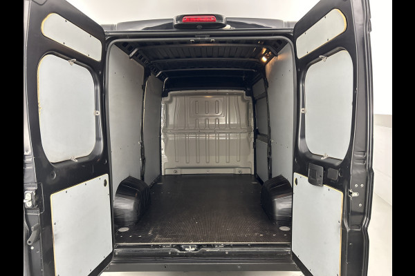 Citroën Jumper 35 2.2 BlueHDi 165 L2H2 Heavy 3.000kg-trekgewicht | Camera | 3-pers |