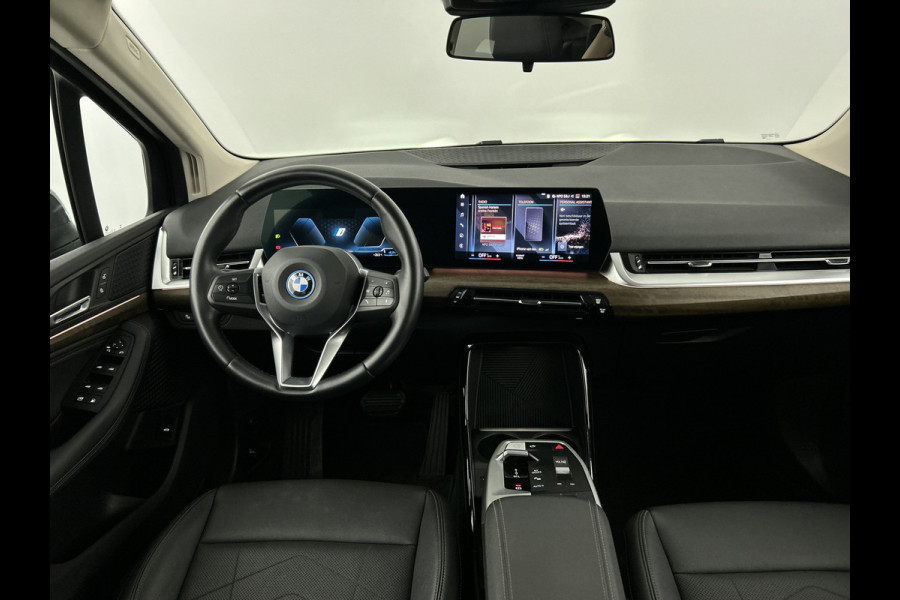 BMW 2 Serie Active Tourer 225e xDrive Luxury Shadow-Line Pano-dak/Camera