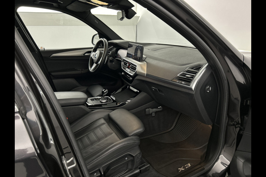 BMW X3 xDrive20i M-Sport Pano-dak/Laser-Light/Leder/Sportstoel/360*Camera