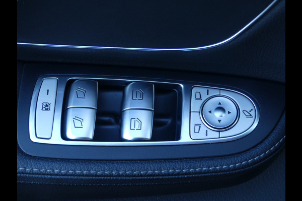 Mercedes-Benz V-Klasse 220d Extra Lang Dubbel Cabine Led/Leer/Camera/Navigatie