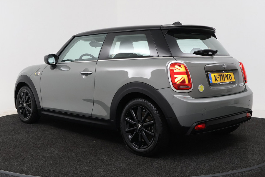 MINI Electric Essential 33 kWh
