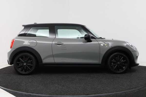 MINI Electric Essential 33 kWh