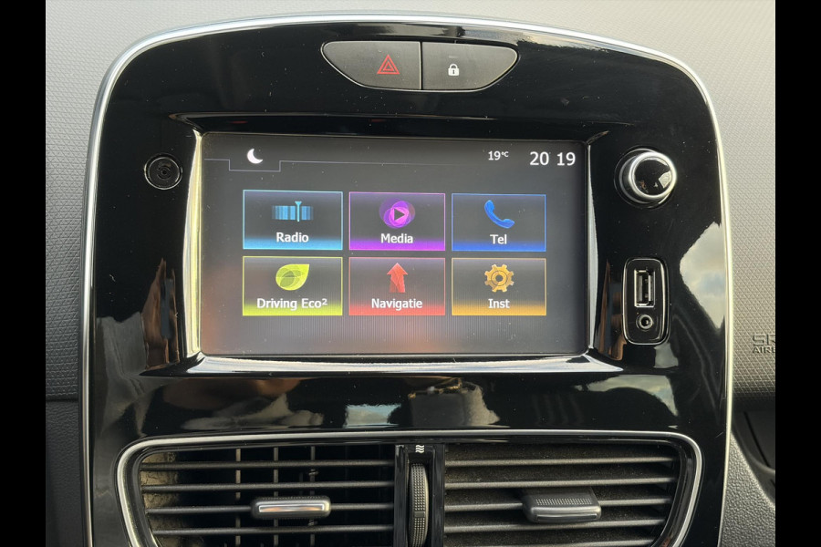 Renault Clio 1.2 TCe GT-Line Automaat l Navi l Keyless l Clima l Cruise l 120pk l 2e Eigenaar l N.A.P. l Pdc l 17''Lmv l Apk tot 03-2027