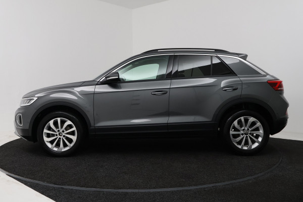 Volkswagen T-Roc 1.0 TSI Life (NAVIGATIE, CAMERA, TREKHAAK, DIGITALE COCKPIT, ADAPTIEVE CRUISE, CARPLAY)