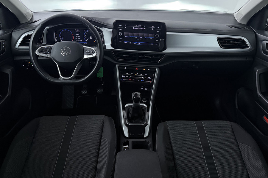Volkswagen T-Roc 1.0 TSI Life (NAVIGATIE, CAMERA, TREKHAAK, DIGITALE COCKPIT, ADAPTIEVE CRUISE, CARPLAY)