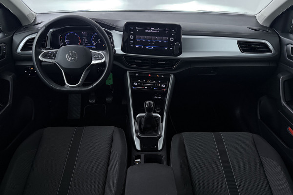 Volkswagen T-Roc 1.0 TSI Life (NAVIGATIE, CAMERA, TREKHAAK, DIGITALE COCKPIT, ADAPTIEVE CRUISE, CARPLAY)