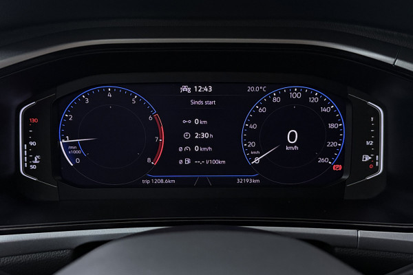 Volkswagen T-Roc 1.0 TSI Life (NAVIGATIE, CAMERA, TREKHAAK, DIGITALE COCKPIT, ADAPTIEVE CRUISE, CARPLAY)