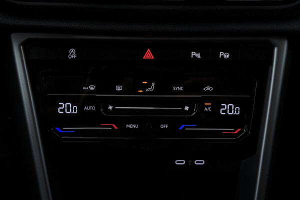 Volkswagen T-Roc 1.0 TSI Life (NAVIGATIE, CAMERA, TREKHAAK, DIGITALE COCKPIT, ADAPTIEVE CRUISE, CARPLAY)