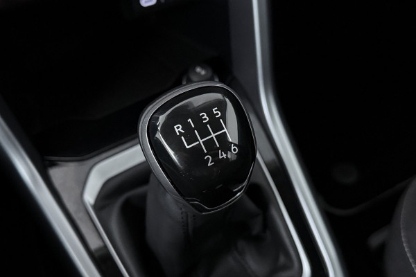 Volkswagen T-Roc 1.0 TSI Life (NAVIGATIE, CAMERA, TREKHAAK, DIGITALE COCKPIT, ADAPTIEVE CRUISE, CARPLAY)