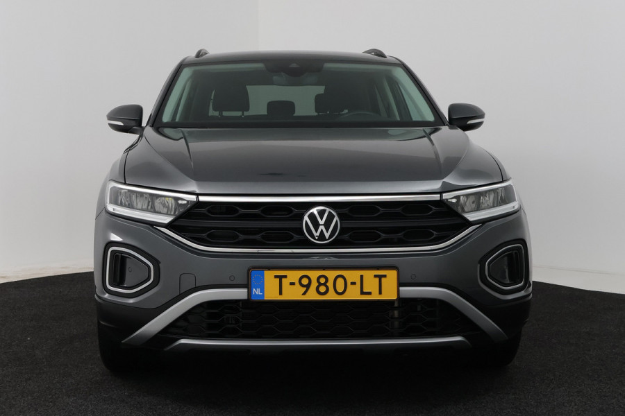 Volkswagen T-Roc 1.0 TSI Life (NAVIGATIE, CAMERA, TREKHAAK, DIGITALE COCKPIT, ADAPTIEVE CRUISE, CARPLAY)