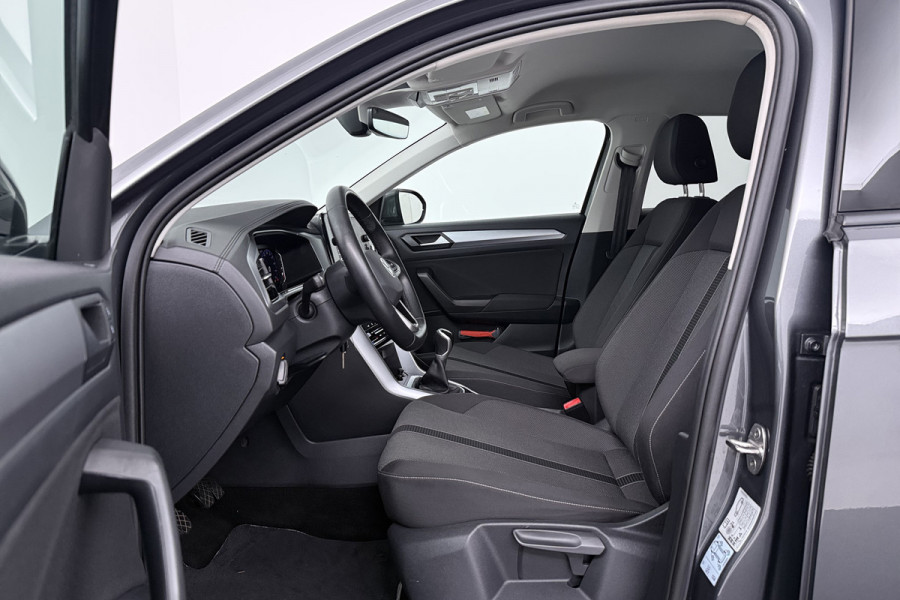 Volkswagen T-Roc 1.0 TSI Life (NAVIGATIE, CAMERA, TREKHAAK, DIGITALE COCKPIT, ADAPTIEVE CRUISE, CARPLAY)
