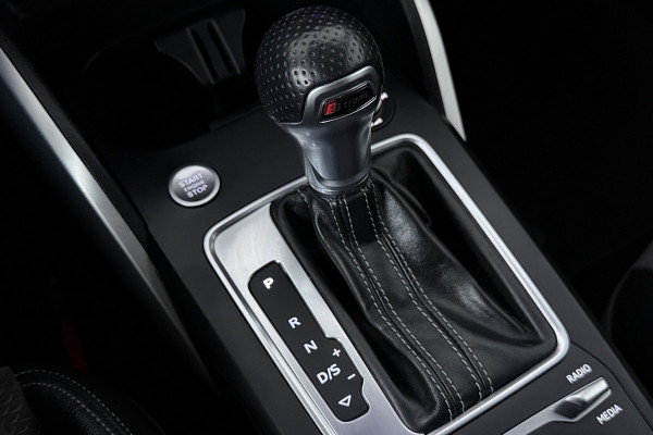 Audi Q2 1.4 TFSI CoD #limited (GROOT-NAVIGATIE, DIGITALE COCKPIT, STOELVERWARMING, ADAPTIEVE CRUISE, LED)