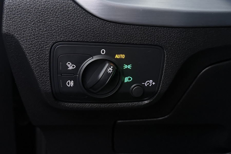 Audi Q2 1.4 TFSI CoD #limited (GROOT-NAVIGATIE, DIGITALE COCKPIT, STOELVERWARMING, ADAPTIEVE CRUISE, LED)