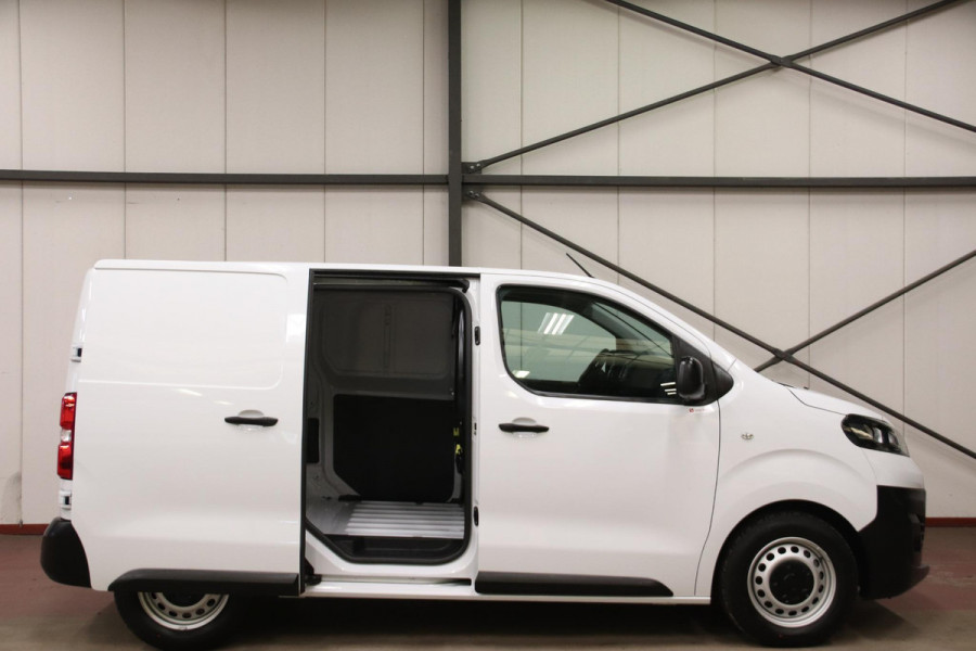 Fiat Scudo 1.5 MULTIJET 120PK NAVIGATIE AIRCO Fiat Scudo 1.5 MULTIJET 120PK NAVIGATIE
