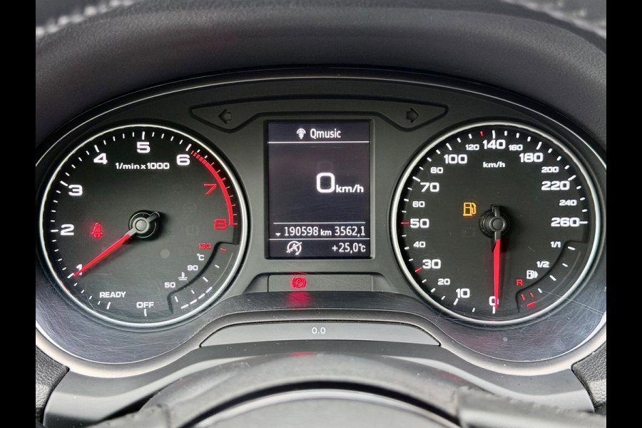 Audi Q2 30 TFSI Sport Pro Line Pano/Bluetooth
