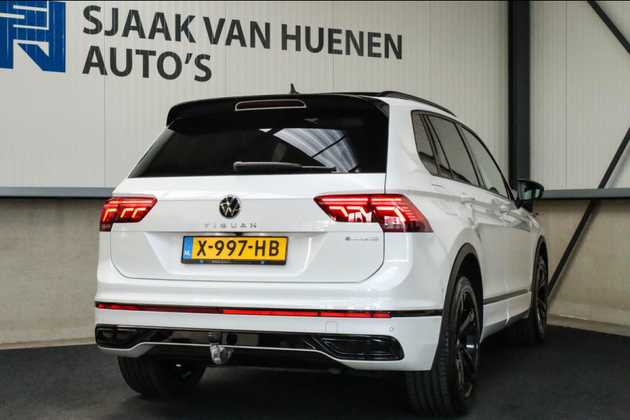 Volkswagen Tiguan 1.4 TSI eHybrid R-Line Business DSG 245pk Panoramadak|Virtual Cockpit|IQ LED Plus|NAVI|ACC|Black|19inch|Trekhaak