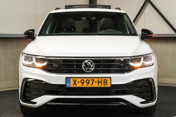 Volkswagen Tiguan 1.4 TSI eHybrid R-Line Business DSG 245pk Panoramadak|Virtual Cockpit|IQ LED Plus|NAVI|ACC|Black|19inch|Trekhaak