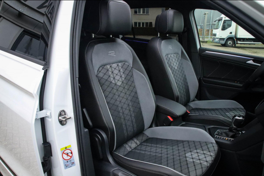 Volkswagen Tiguan 1.4 TSI eHybrid R-Line Business DSG 245pk Panoramadak|Virtual Cockpit|IQ LED Plus|NAVI|ACC|Black|19inch|Trekhaak